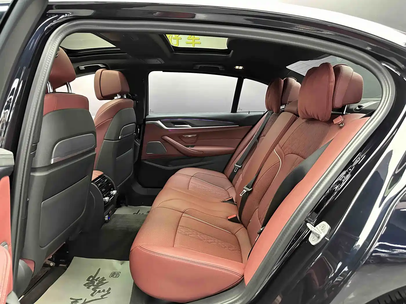 BMW 5 Series 2023 530Li Premium M Sport Package фото 6