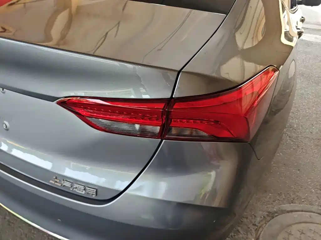 Фото 8 - Buick Verano