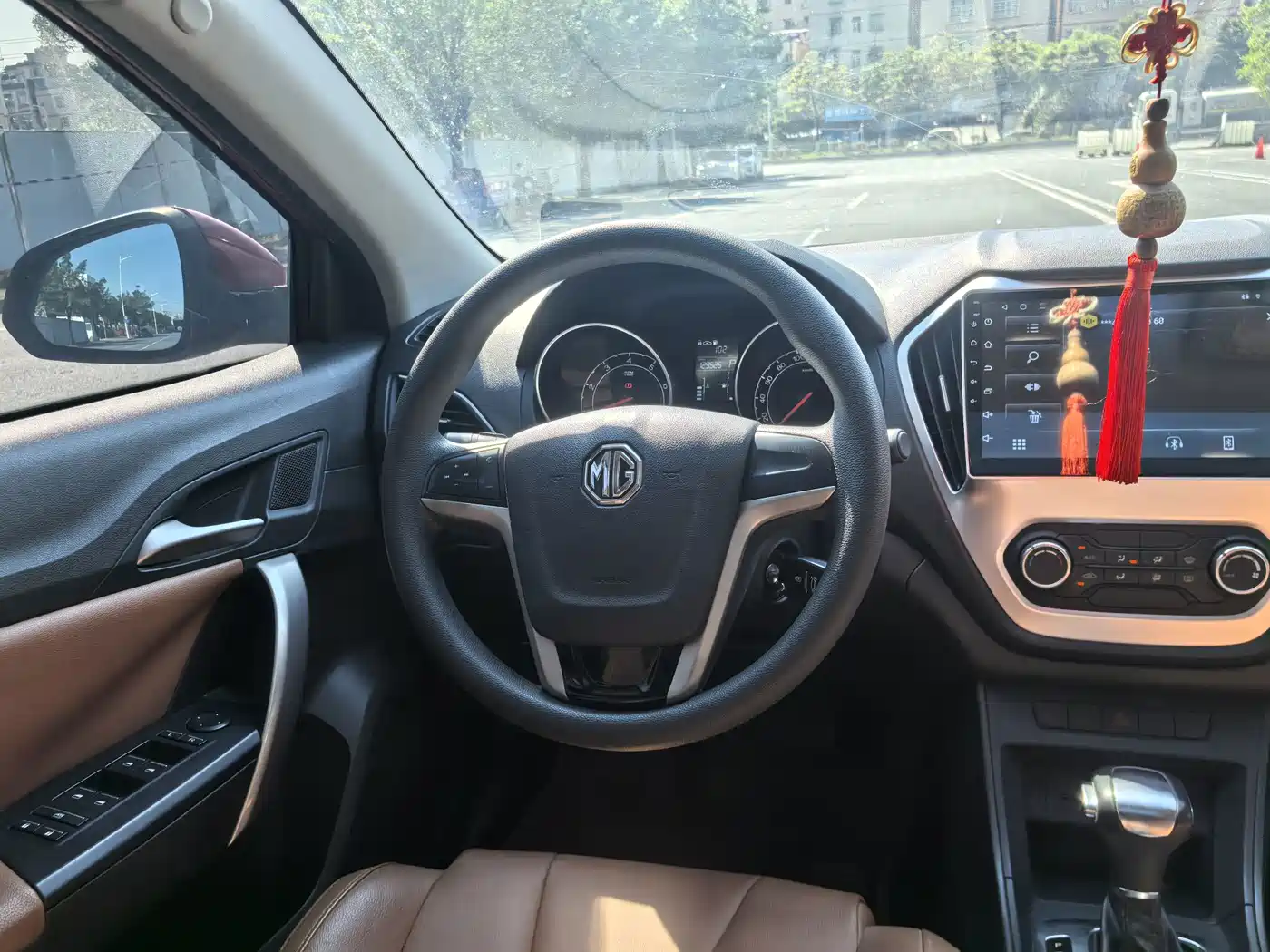 MG GT 2016 2016 Model 1.5L Automatic Premium Luxury Edition