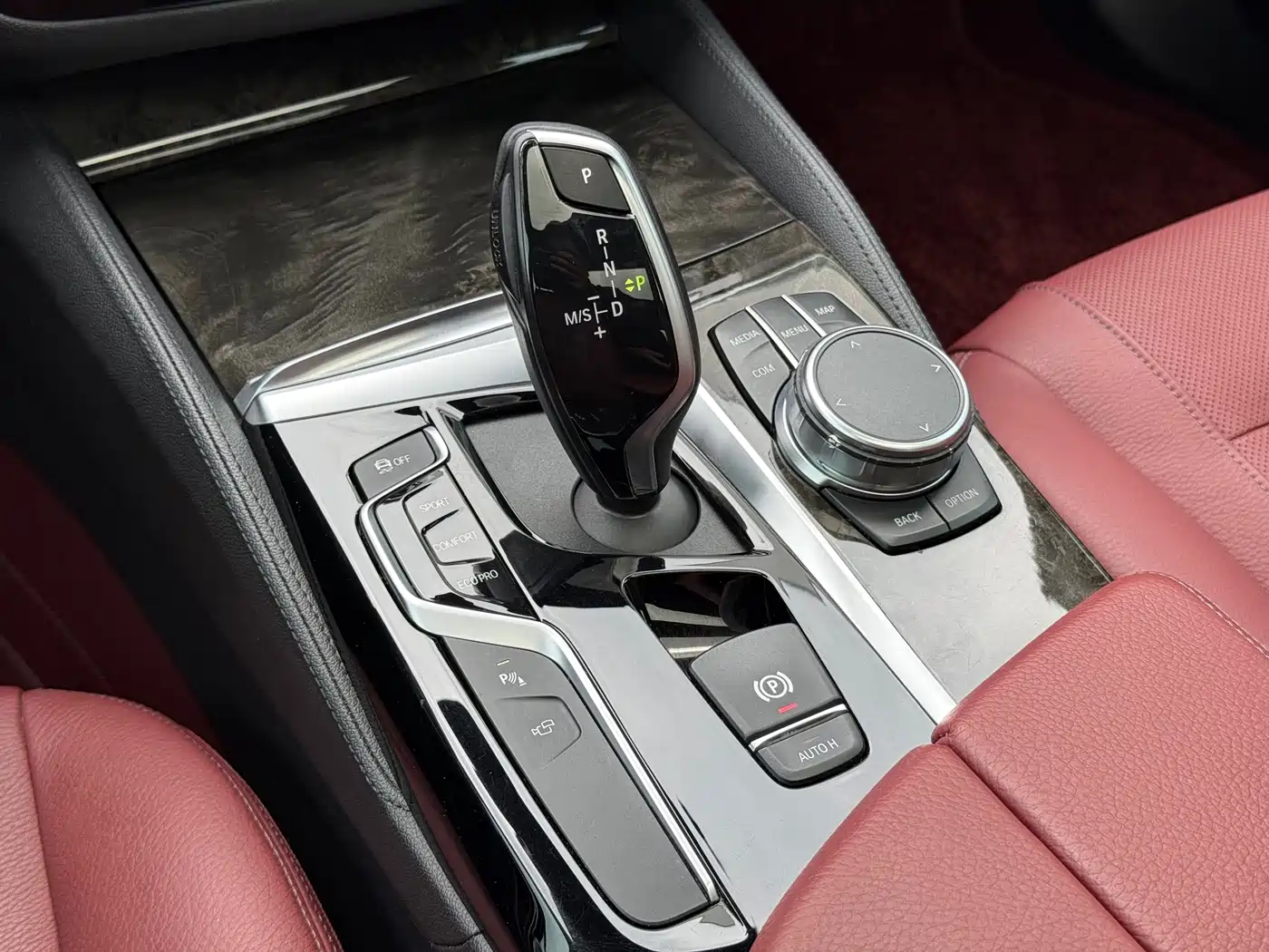 BMW 5 Series, миниатюра 14