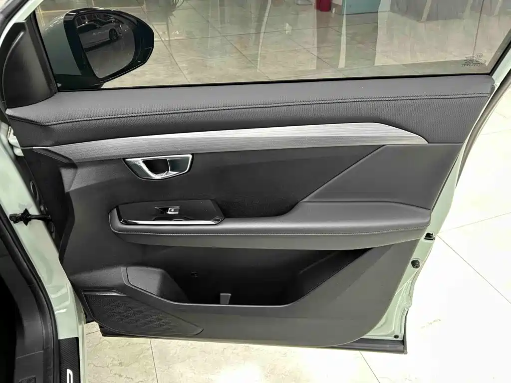 Wuling Motors Wuling Xingchen 2022 2021 1.5T CVT Stellar Edition