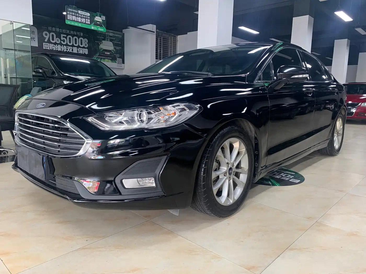 Фото 1 - Ford Mondeo