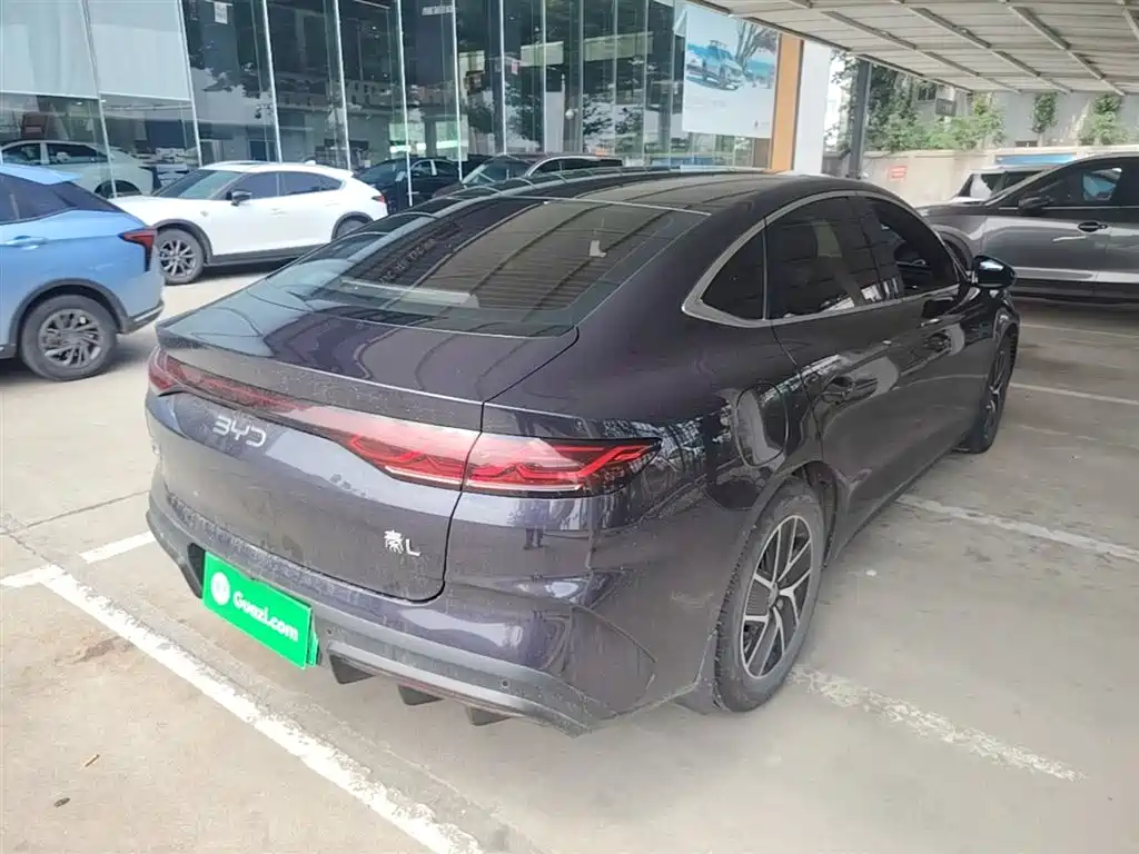 BYD Qin L 2024 DM-i 80KM Superior фото 7