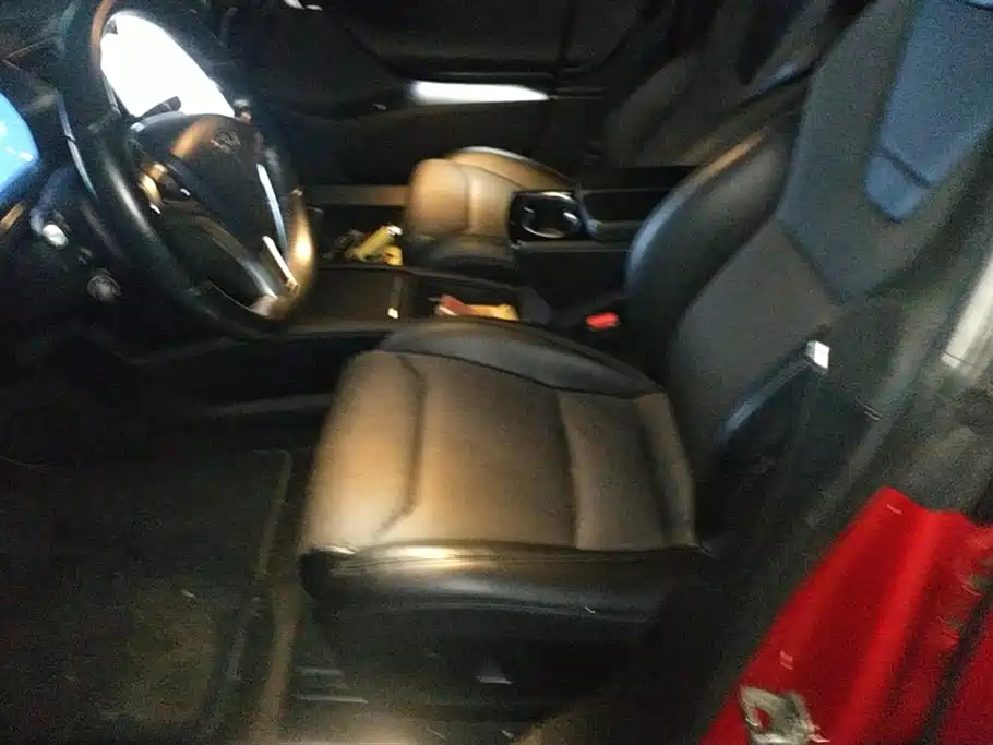 TESLA MODEL S