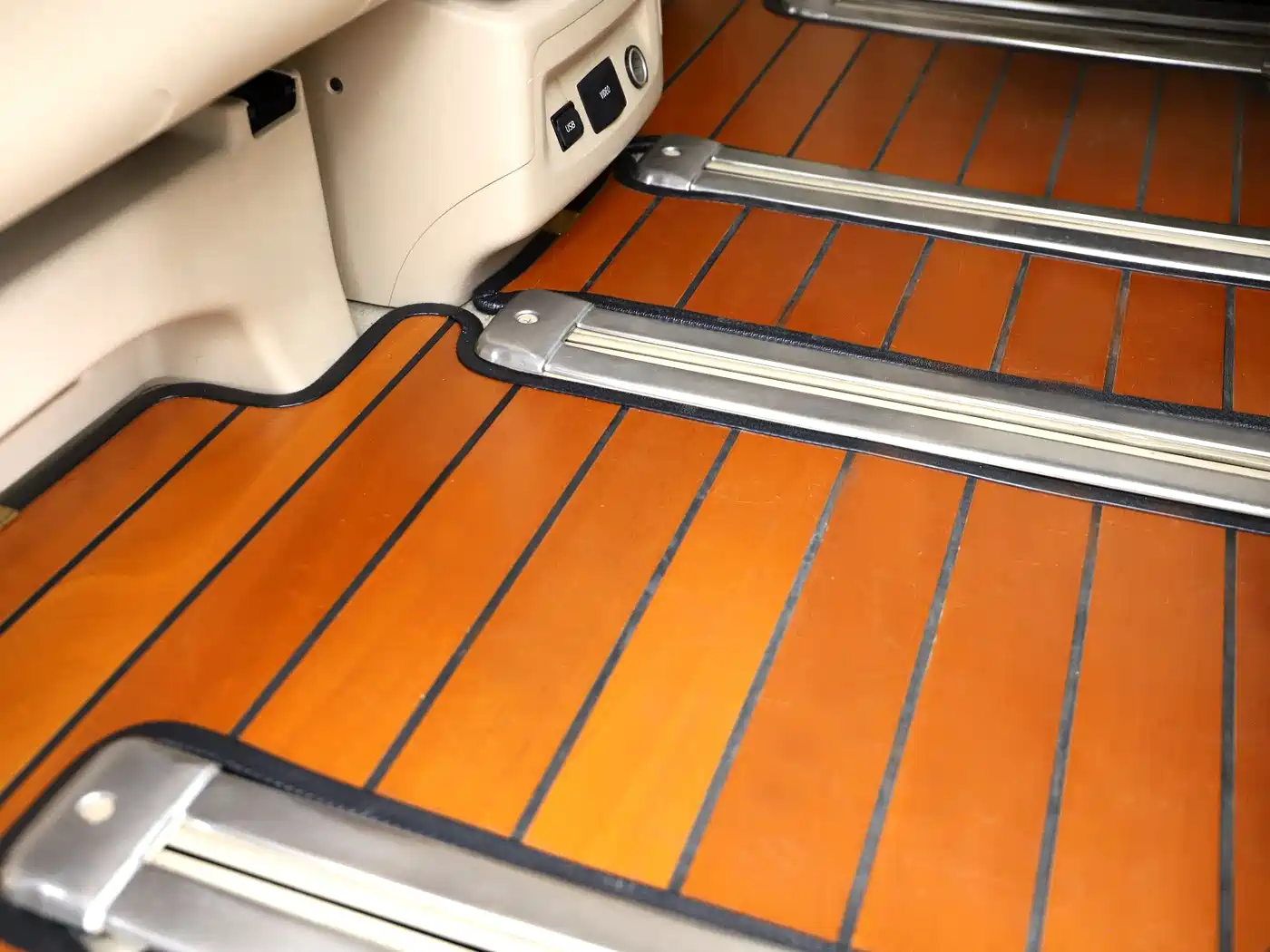Toyota Alphard 2012 3.5L Luxury Edition фото 18
