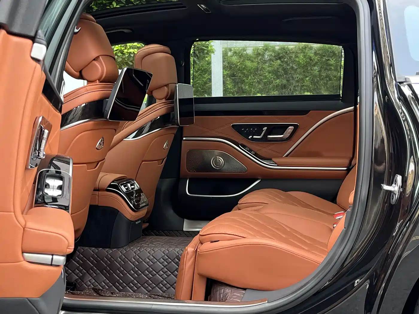 Mercedes-Benz Maybach S-Class 2024 Facelift S 480 4MATIC фото 22