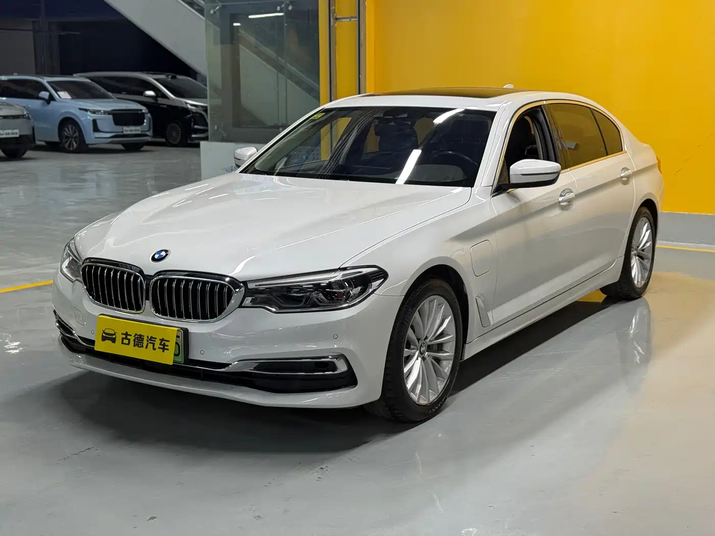 BMW 5 Series New Energy 2020 — пригон из Китая