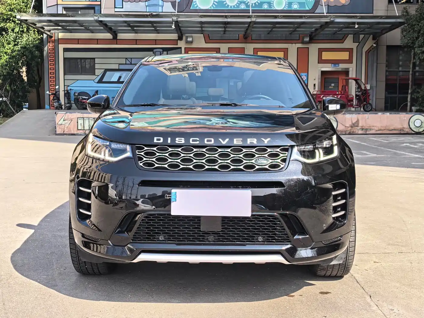 Land Rover Discovery Sport 2024 Performance Technology Edition фото 2