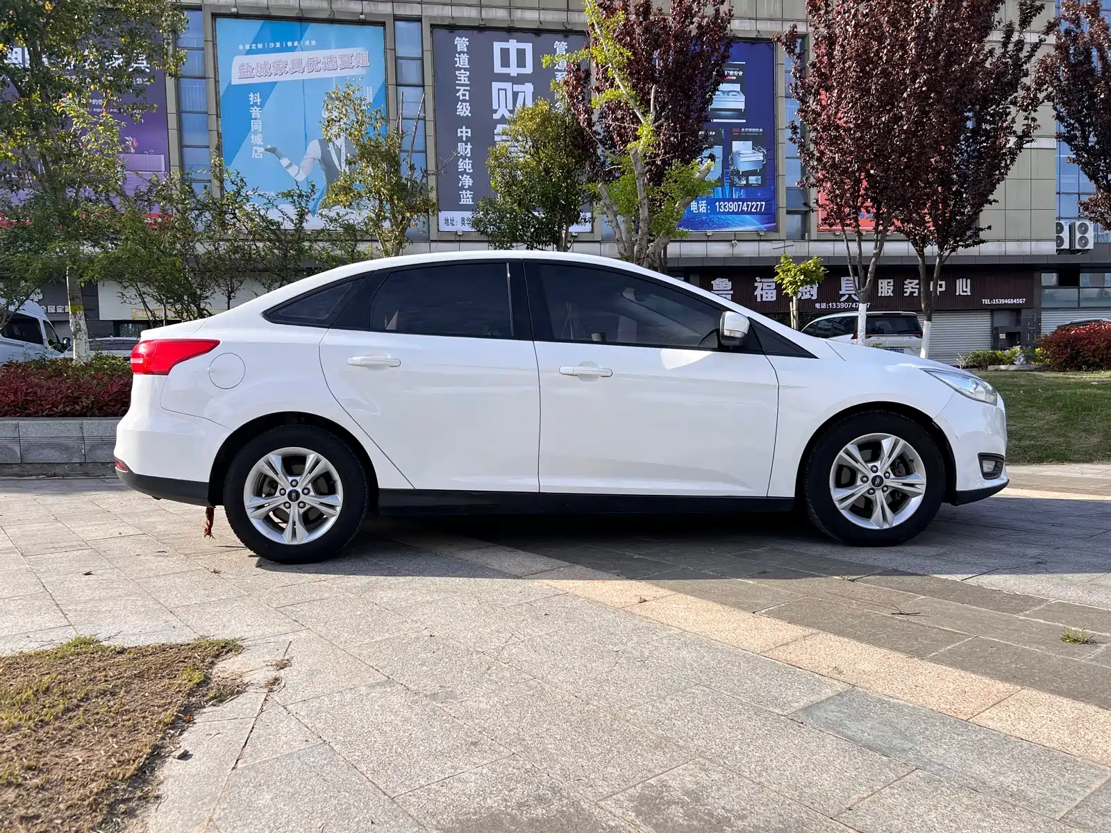 Фото 7 - Ford Focus