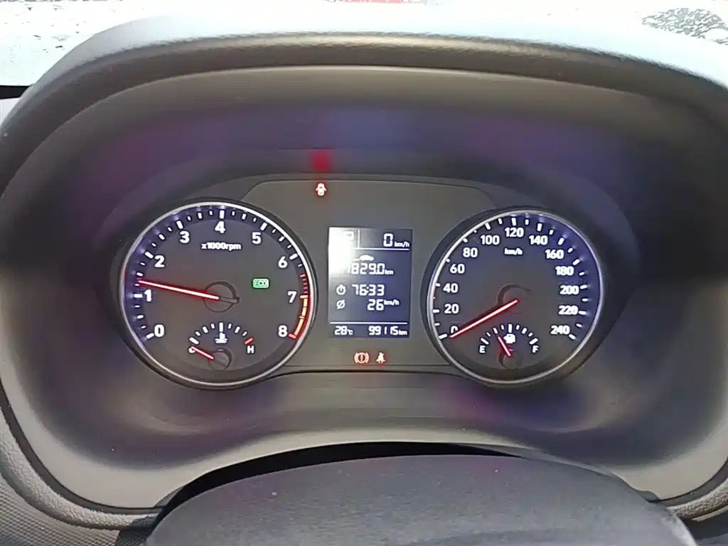 Hyundai Elantra 2018 1.6L Automatic Pleasing Edition GL China VI фото 12