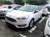 Фото 2 - Ford Focus