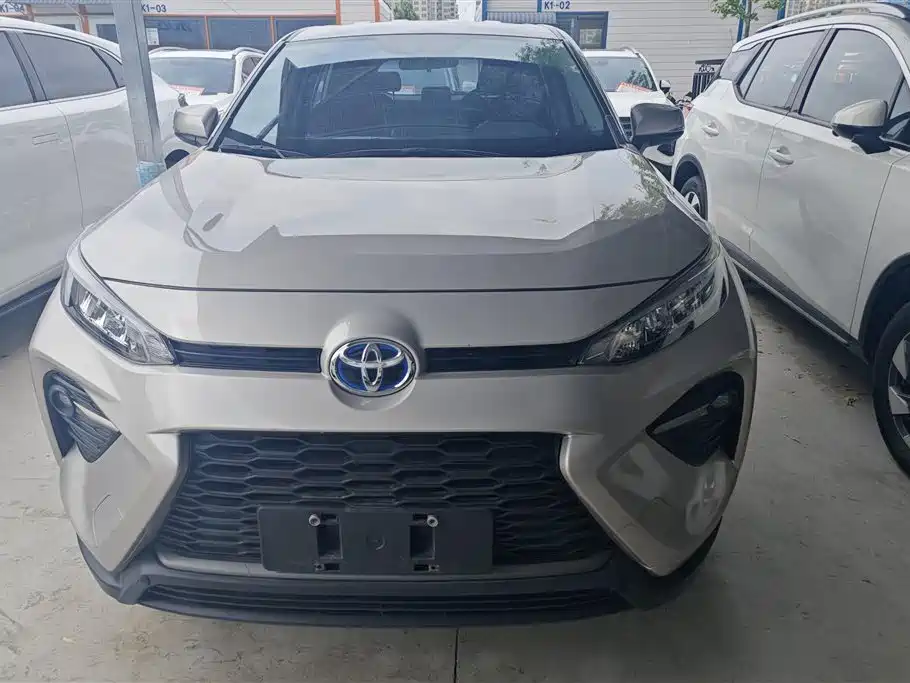 Toyota Wildlander 2022 Hybrid 2.5L E-CVT FWD Leading Edition фото 2