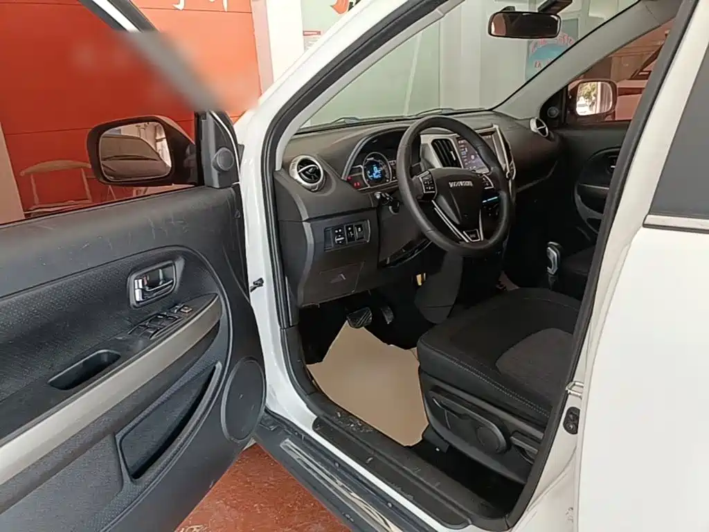 Haval H1 2017 2017 Red Label 1.5L AMT Comfort