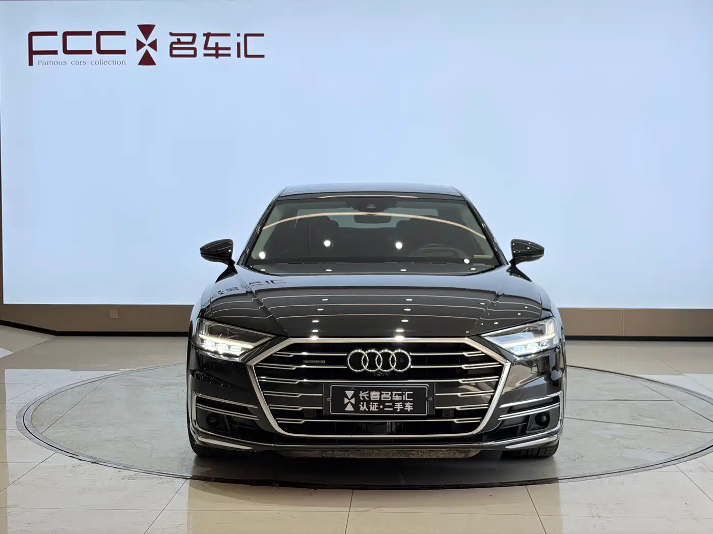 Audi A8 2018 A8L 55 TFSI quattro Luxury фото 2