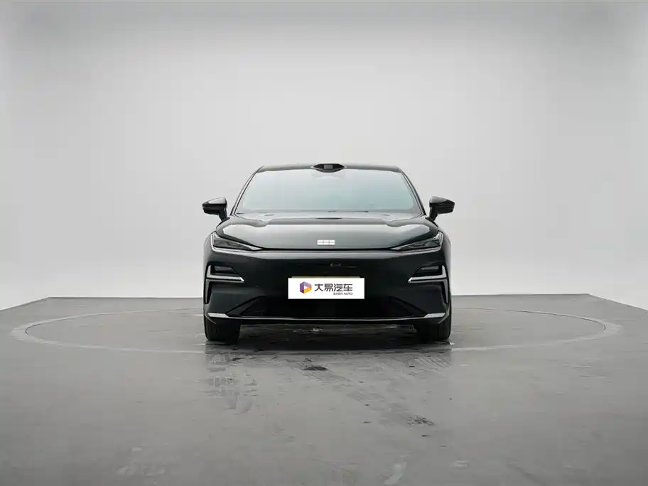 Geely Galaxy Galaxy Xingyao 8 2025 130km EM-P Starship Edition фото 2