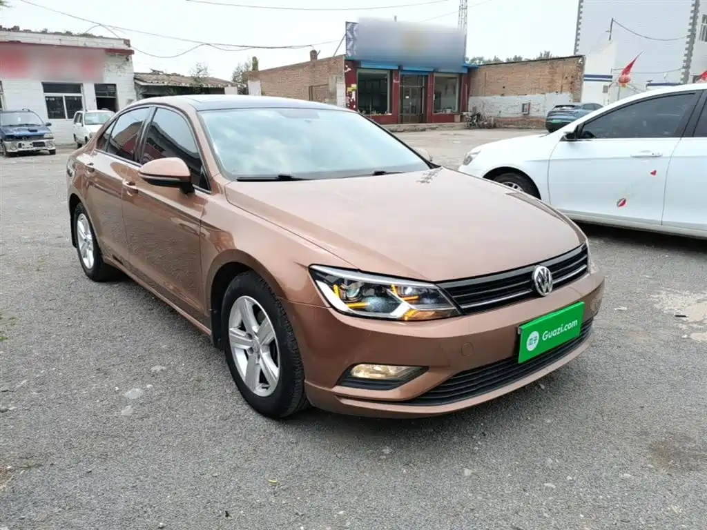 Volkswagen Lamando 2017 230TSI Manual Trend Edition фото 4