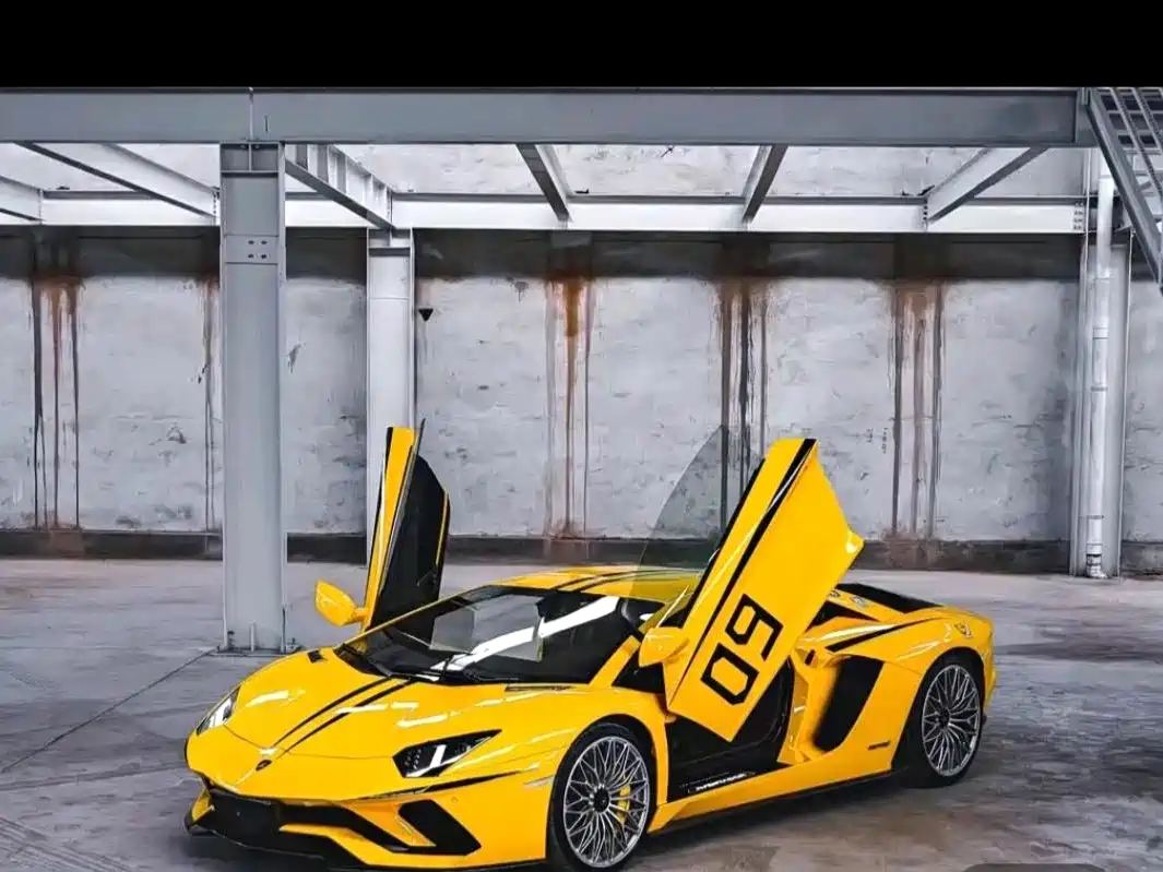Lamborghini Aventador 2018 2017 Aventador S