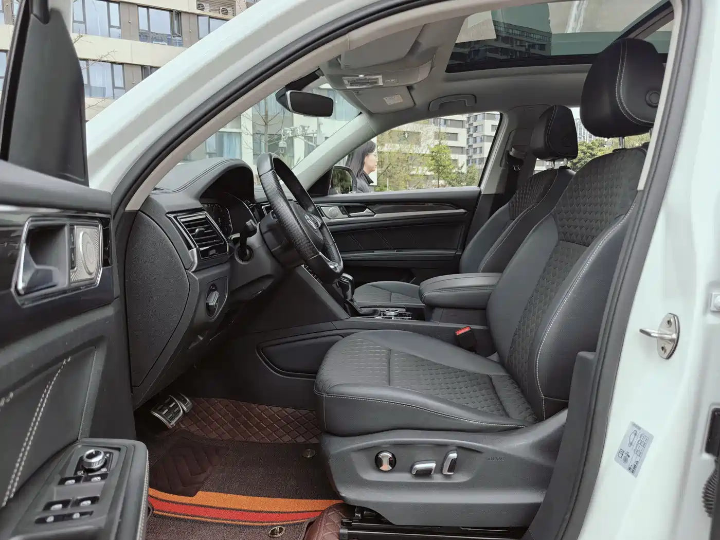 Volkswagen Teramont 2020 Teramont X 380TSI 4WD Luxury фото 16