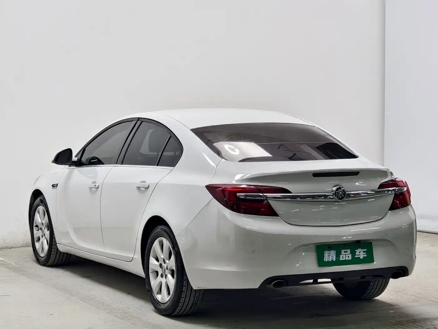 Buick Regal 2014 2012 Model 2.0L Comfort