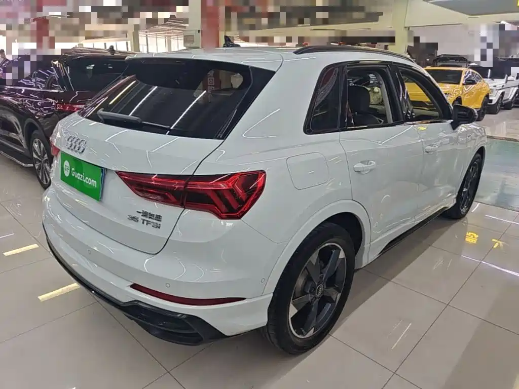 Фото 7 - Audi Q3