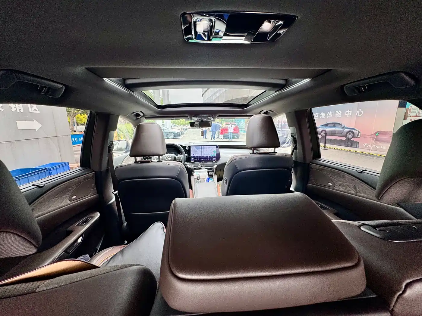 Lexus RX New Energy 2023 450h+ 4WD Enjoyment фото 21