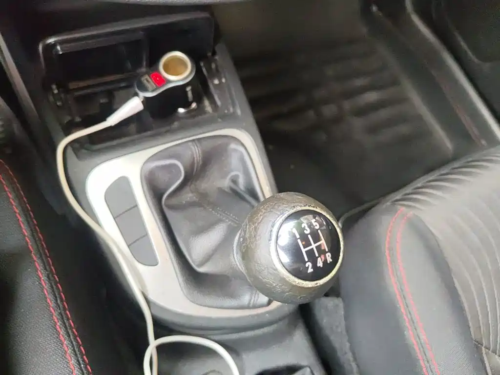 FAW Junpai D60 2018 2017 1.5L Manual Standard
