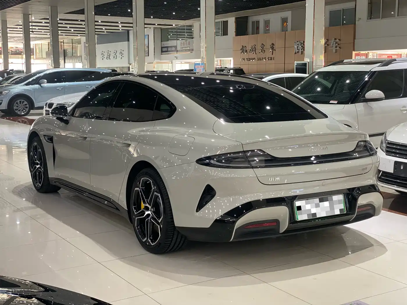 XIAOMI CAR XIAOMI SU7