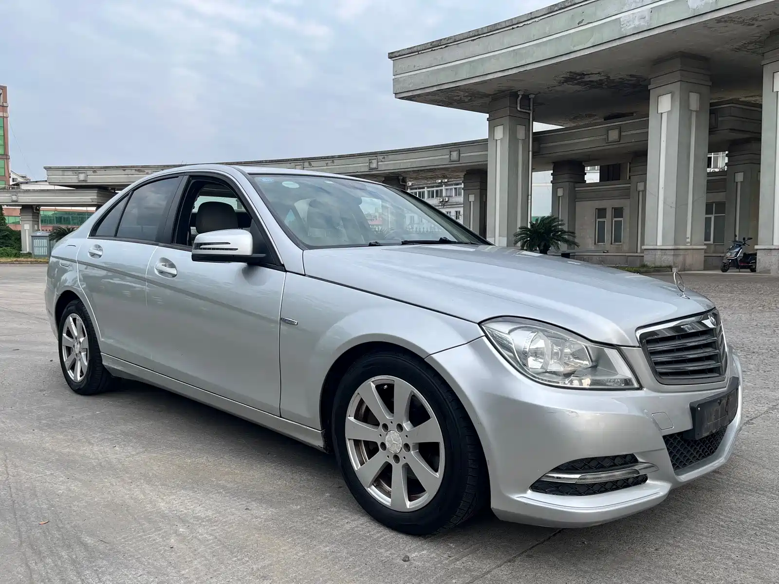 Фото 3 - Mercedes-Benz C-Class