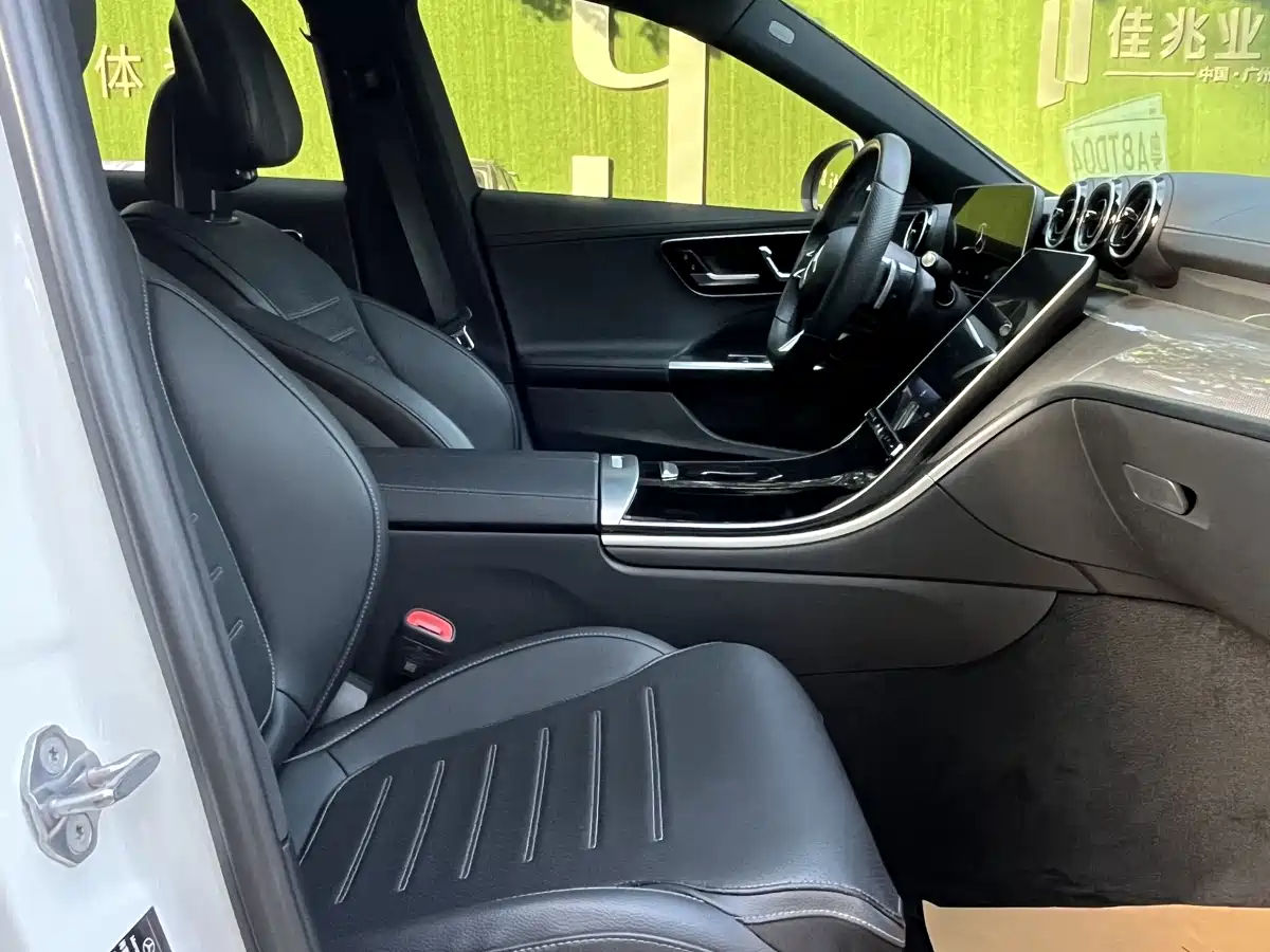 Mercedes-Benz C-Class 2022 Facelift C 200 L Sport фото 16