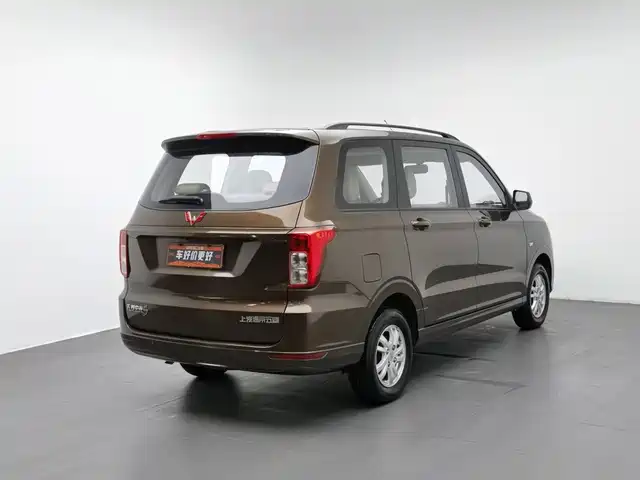 Wuling Motors Wuling Hongguang 2018 1.5L S Comfort L2B — фото 2