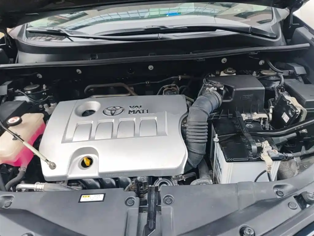 Toyota RAV4 Rongfang 2019 2.0L CVT 2WD Style X Limited Edition China VI фото 20