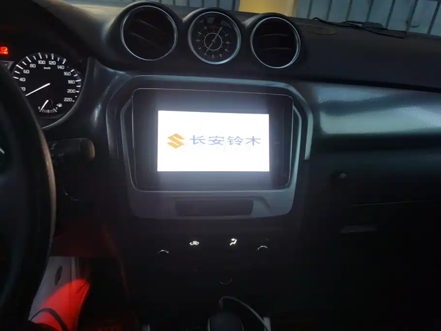 Suzuki Vitara 2016 2016 1.4T Auto 2WD Luxury Model