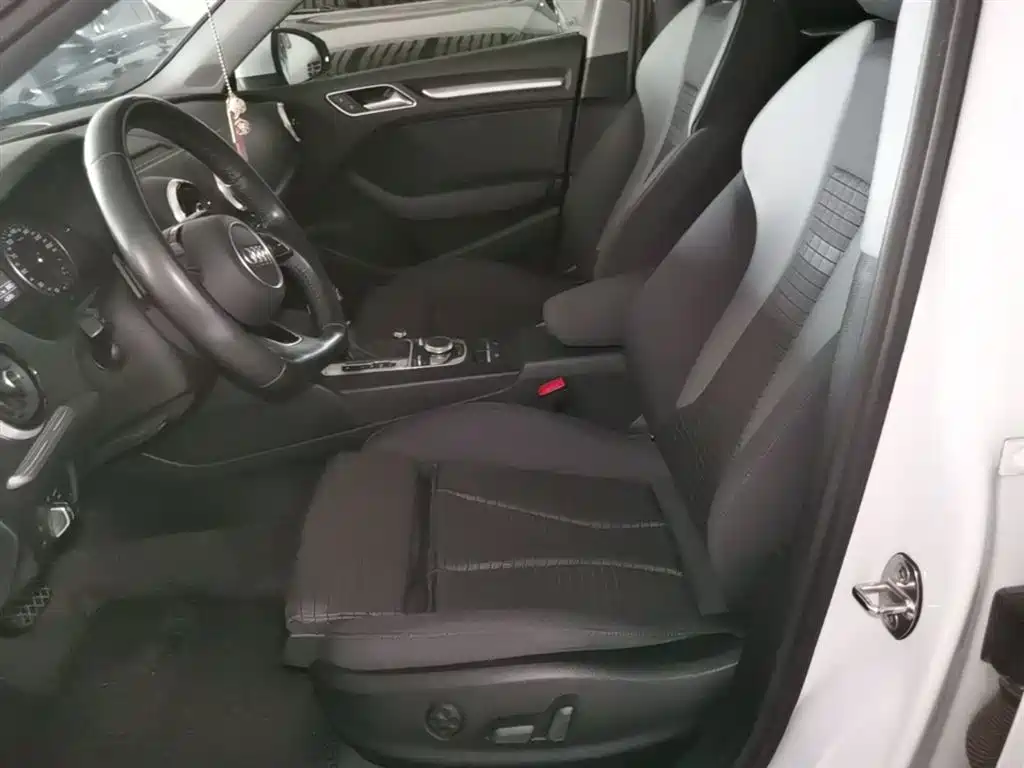 Audi A3 2019 Limousine 35 TFSI Sport China VI фото 15