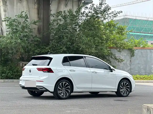 Volkswagen Golf 2021 280TSI DSG Pro — фото 5