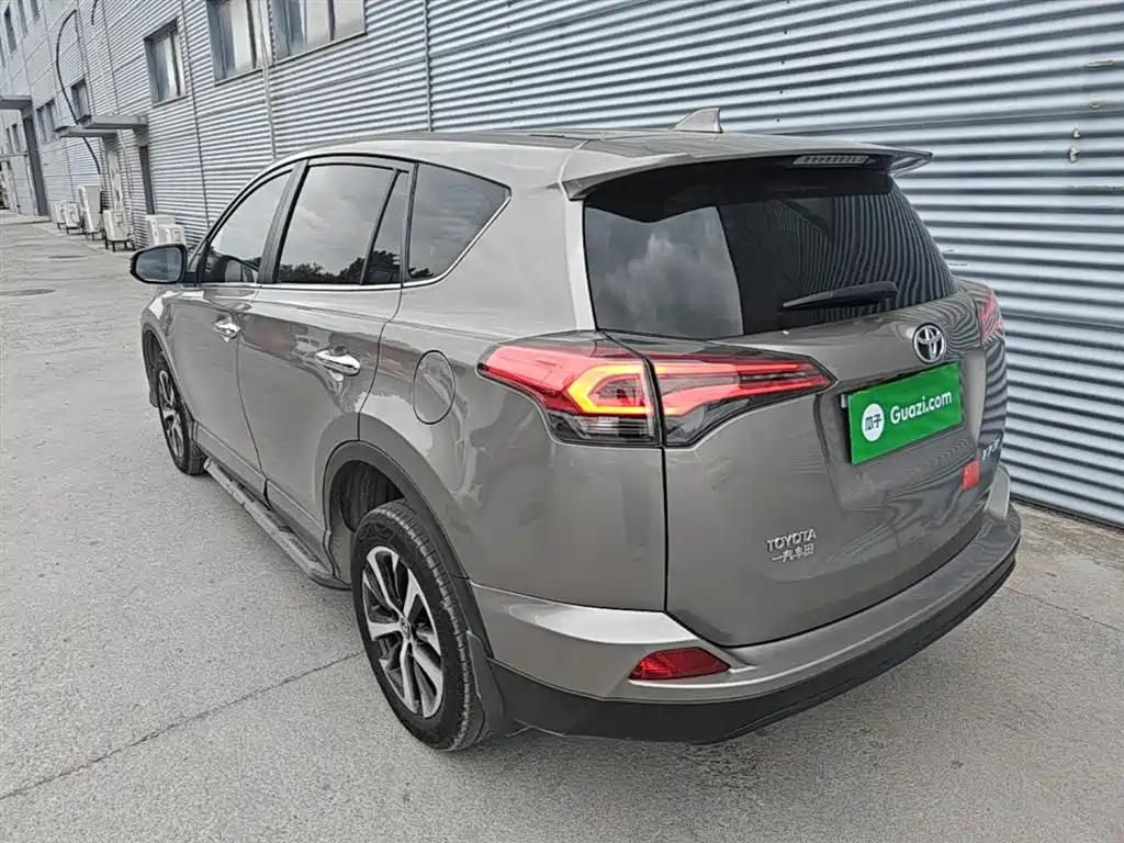 Toyota RAV4 Rongfang 2019 2.0L CVT 2WD Comfort Edition China VI фото 5