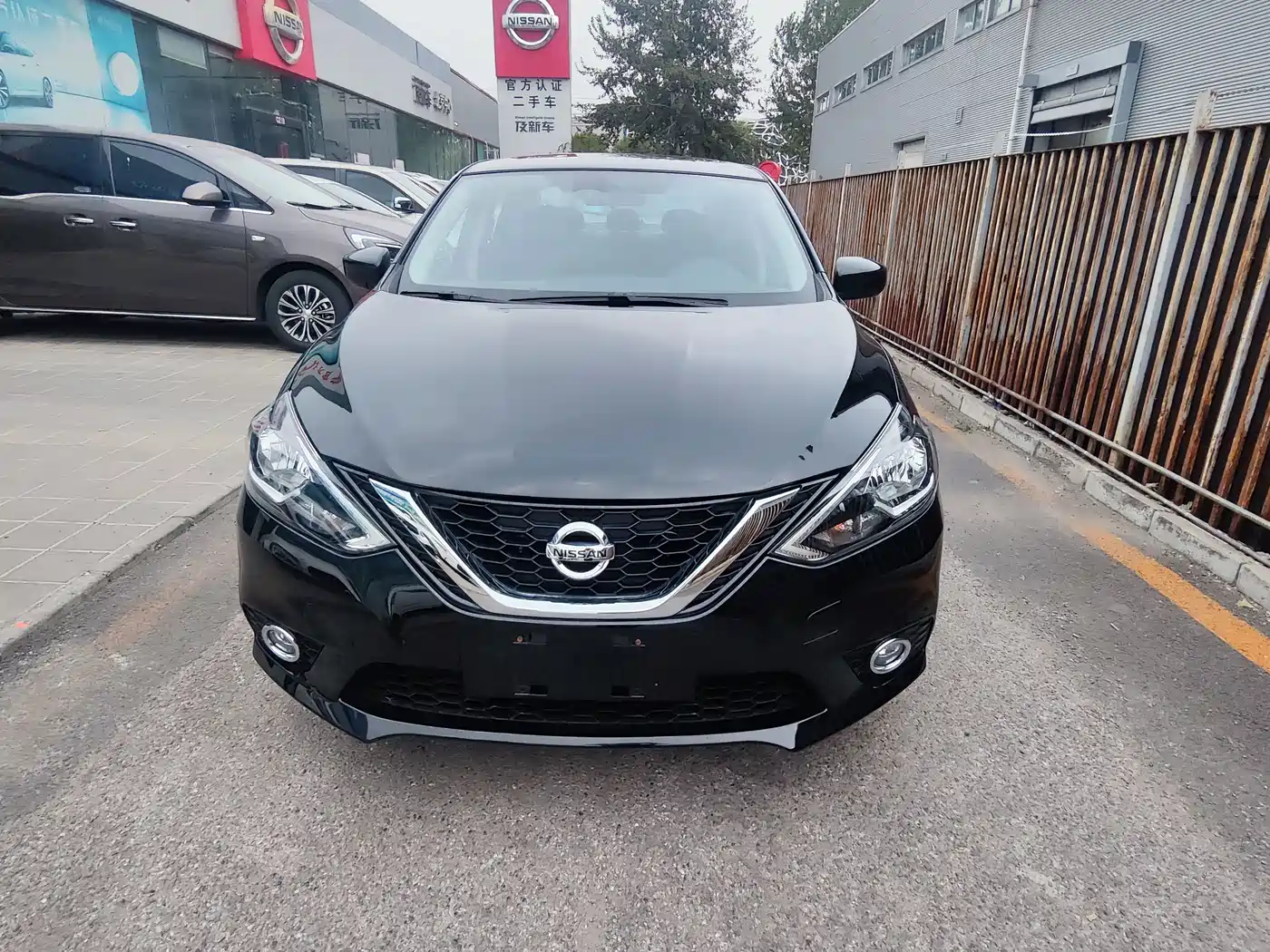 Nissan Sylphy 2026 2022 Classic 1.6XL CVT Premium Edition