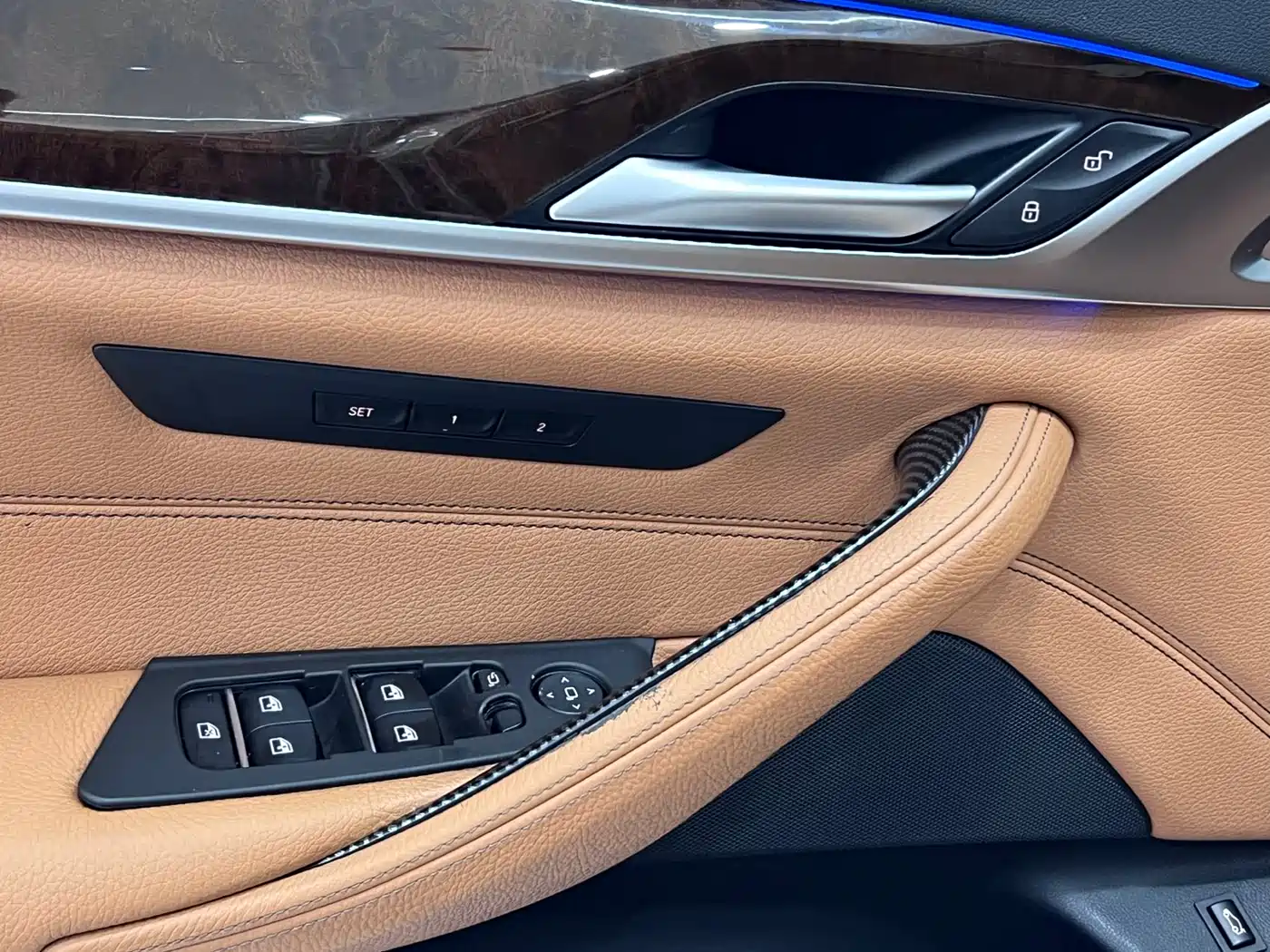 BMW 5 Series 2018 528Li Launch Special Edition фото 19