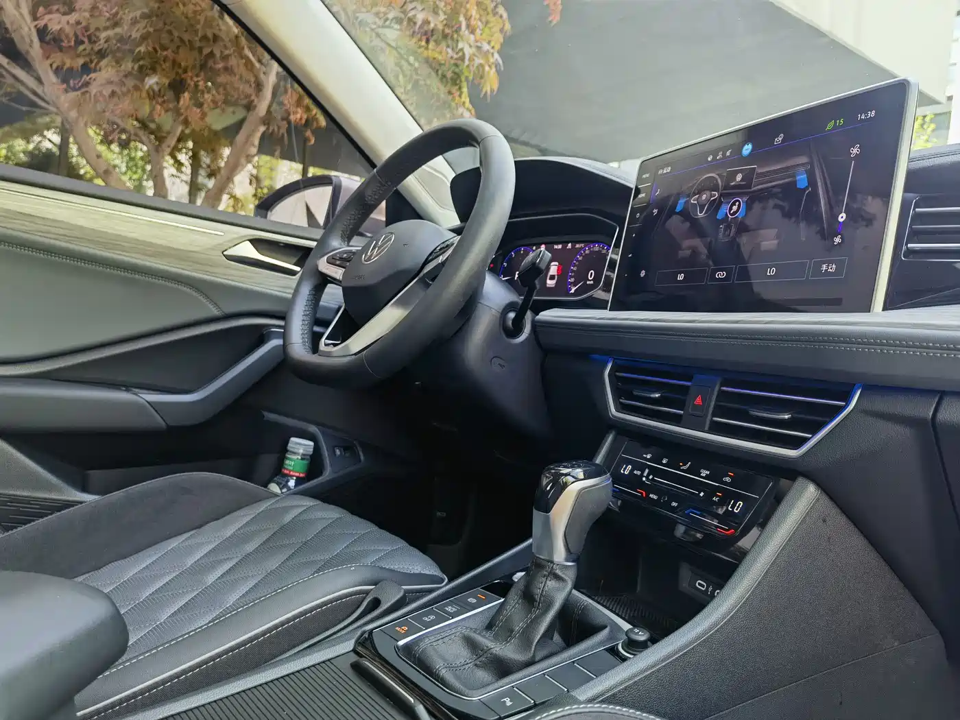 Volkswagen Sagitar 2023 300TSI DSG Excellence Edition фото 9