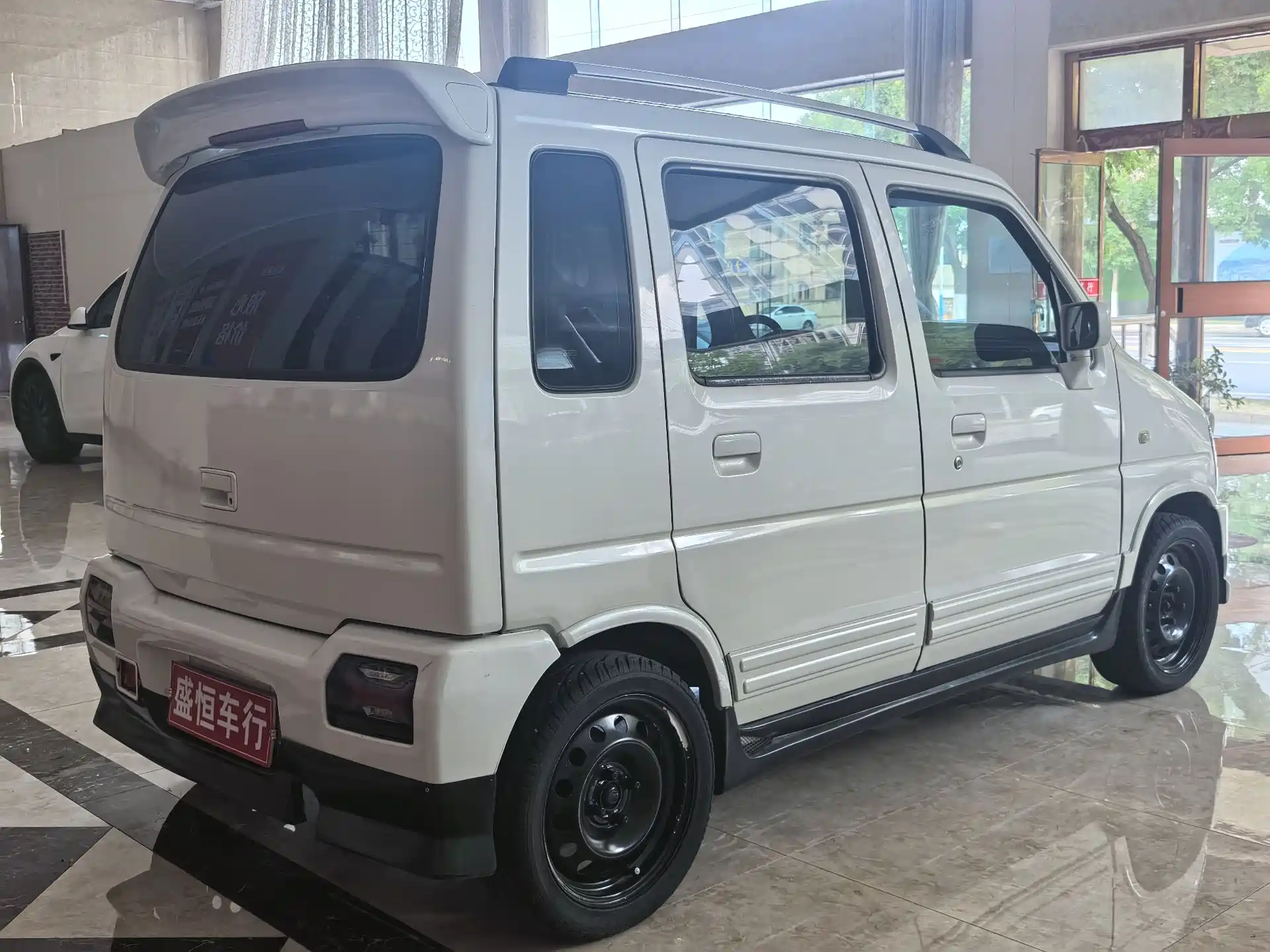 Фото 2 - Suzuki Beidou