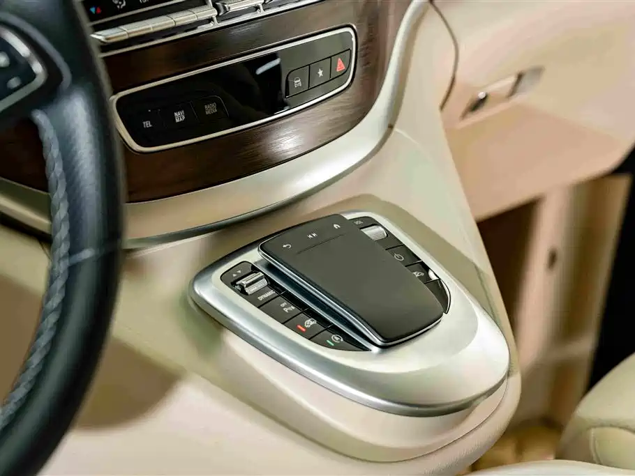 Mercedes-Benz V-Class, миниатюра 12