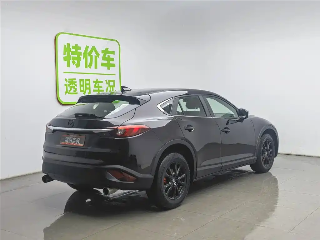 Mazda CX-4 2016 2.0L Automatic 2WD Skyactiv Premium Edition фото 2