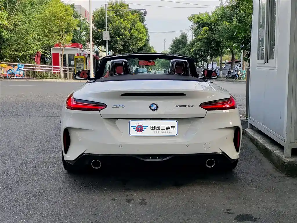BMW Z4 2024 2023 sDrive 25i M Sport Package