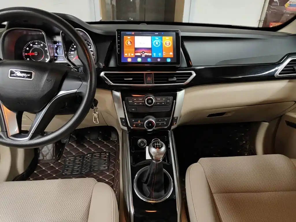Zotye Damai X5 2019 2017 Value Edition 1.6L Manual Comfort