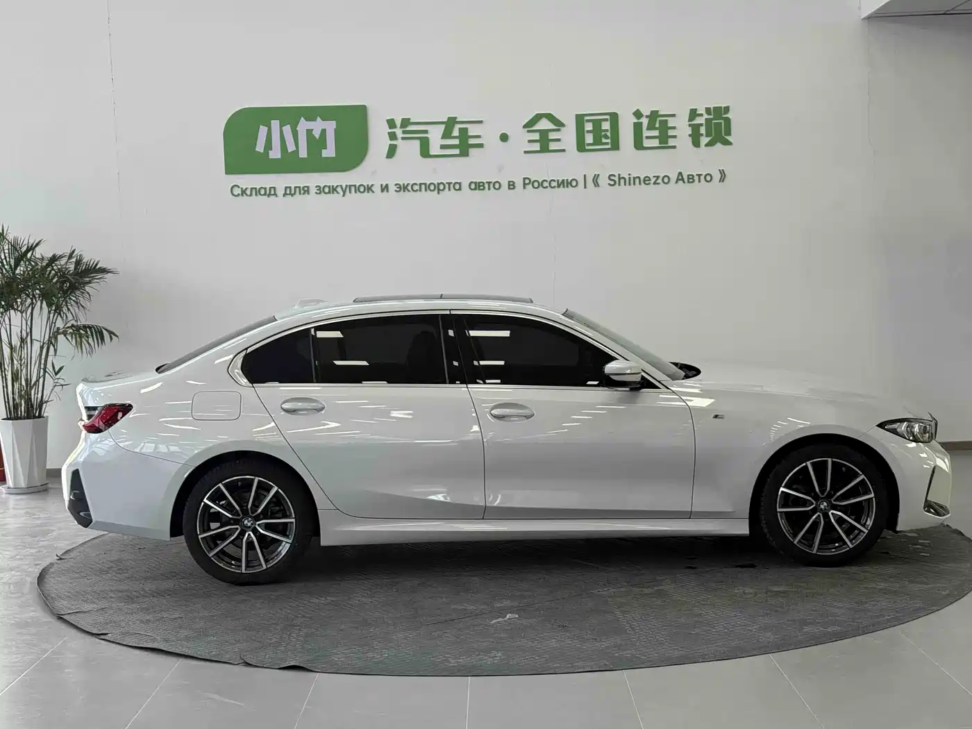 BMW 3 Series 2023 320Li M Sport Package фото 4