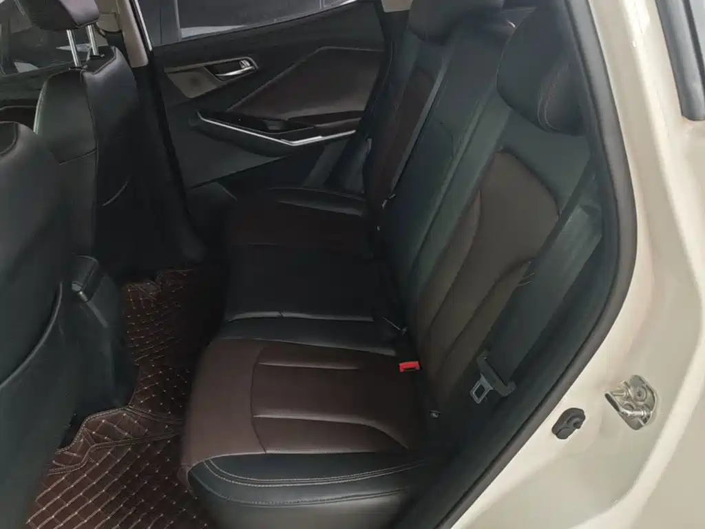 Changan CS15 2019 2019 1.5L Manual Progressive China V