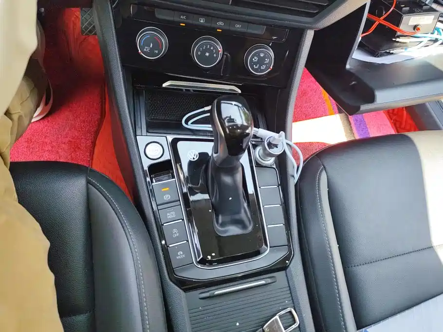 Volkswagen Sagitar, миниатюра 16