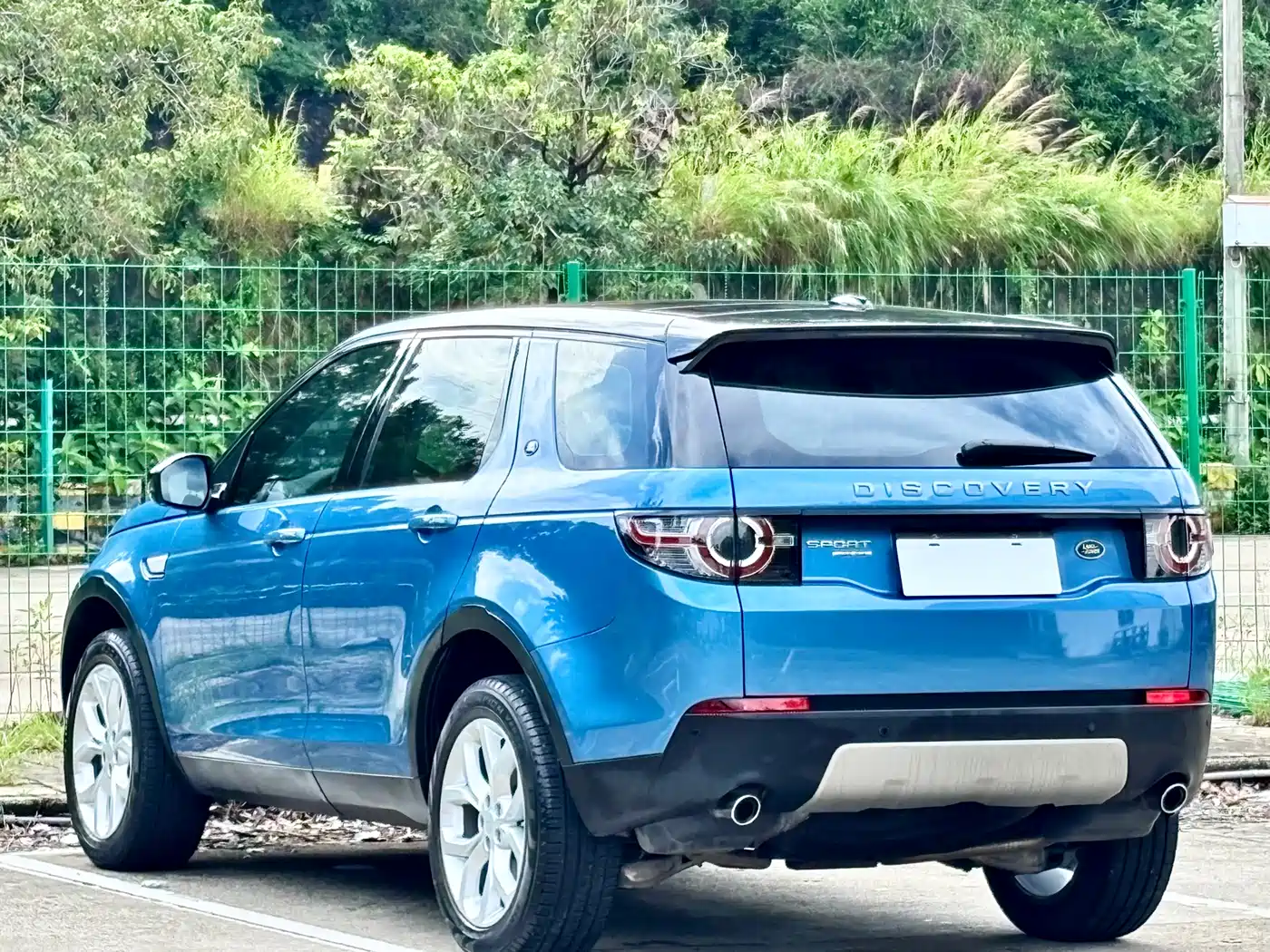 Land Rover Discovery Sport 2016 2.0T HSE фото 19