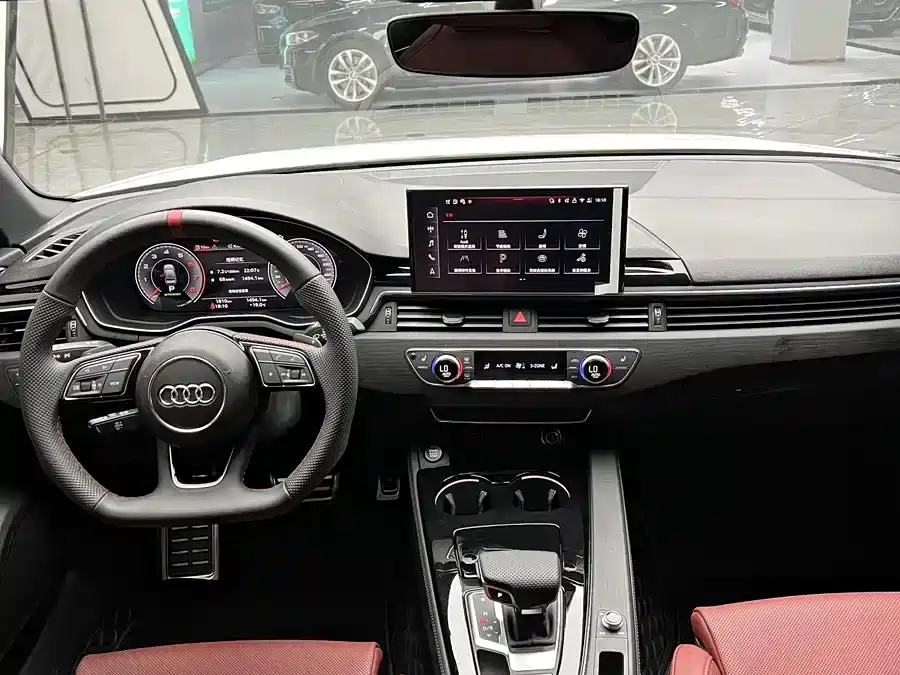 Audi A4L 2025 2 Million Celebration Edition 40 TFSI Luxury Dynamic фото 7