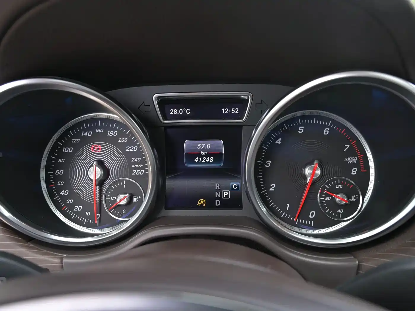 Mercedes-Benz GLE 2018 GLE 400 4MATIC Ultimate Edition фото 11