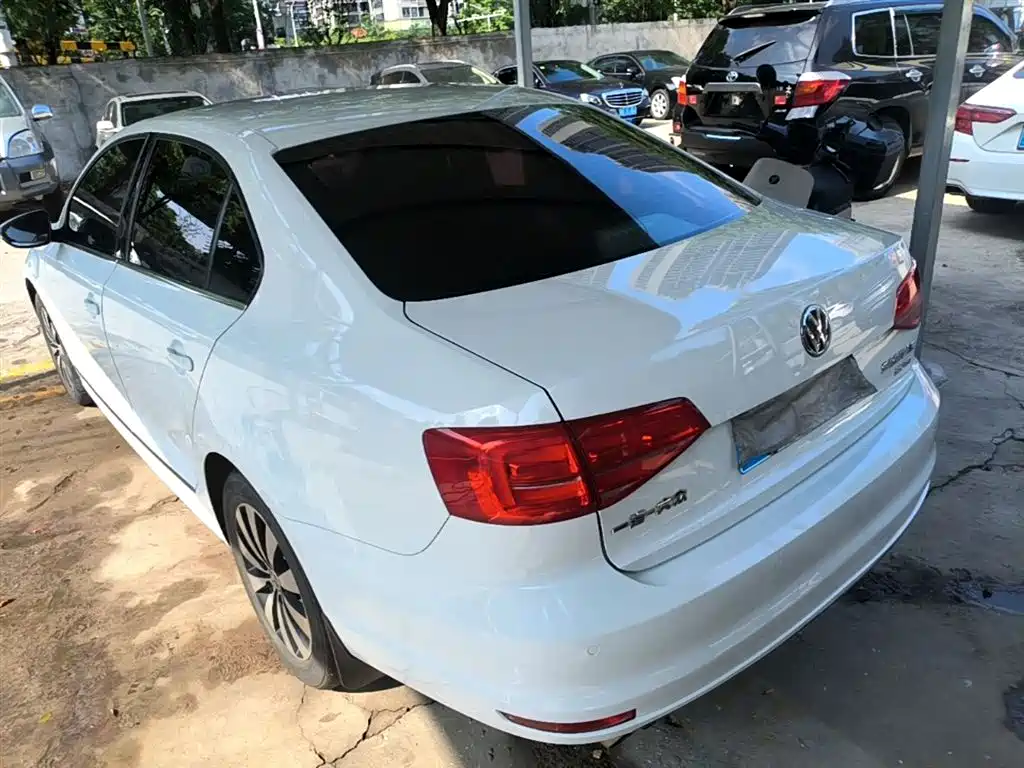 Volkswagen Sagitar 2018 280TSI DSG Comfort фото 5